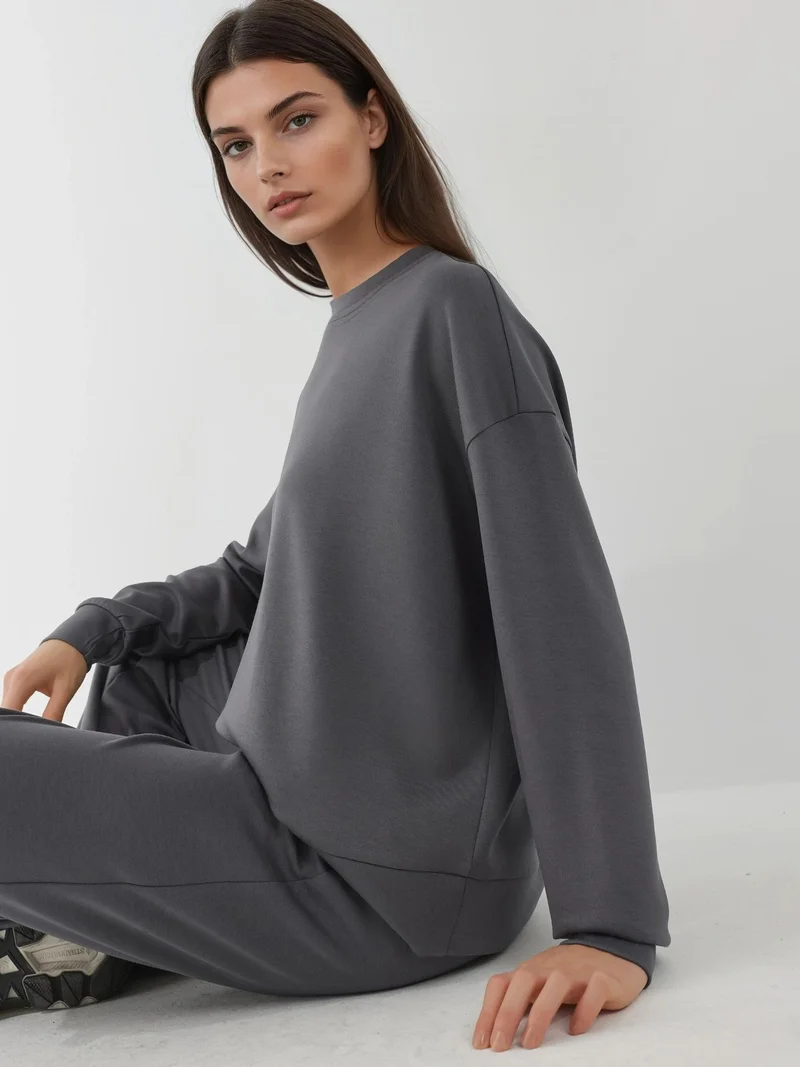 زوبعة طقم قطعتين سويت شيرت أساسي بلمسة مودال وبنطلون واسع الساق