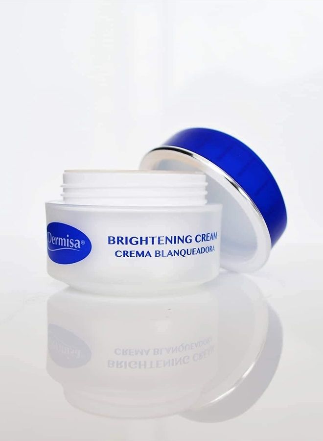 DERMISA كريم تفتيح مع 4 مستخلصات نباتية طبيعية | يساعد على تفتيح وترطيب البشرة | يحتوي على حمض كوجيك، مستخلص عرق السوس، أربوتين والتوت الهندي (أملا) | 1.5 أونصة | عبوة من 2 - Image 5