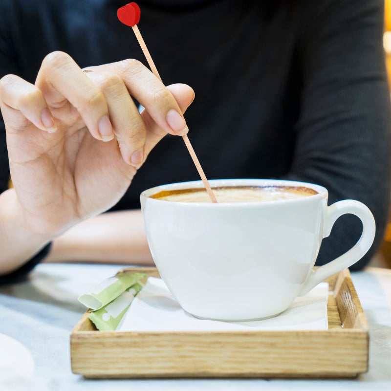 Cabilock 100 Pcs Wooden Coffee Stirrers 6.1 Inch Red Heart Stirring Sticks Creative Coffee Stir Sticks Disposable Stir Sticks Drink Stirrers for Coffee Cocktail Valentine's Day - Image 5