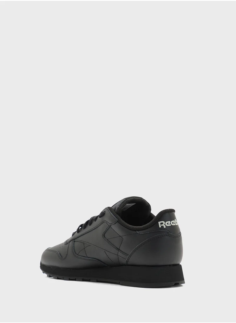 ريبوك Classic Leather