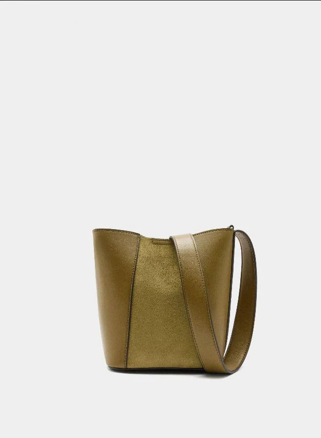 بارفوا تباين القوام في كيس الدلو