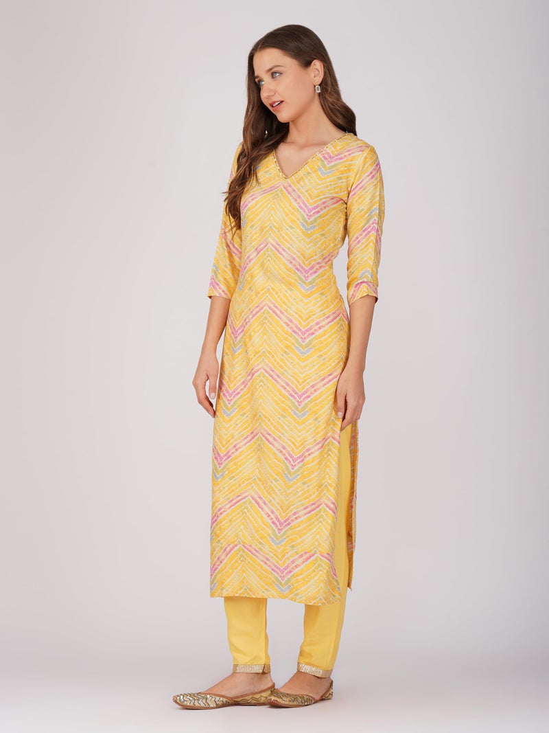 rytras Women's Foil Printed Straight Kurta(RYT557,Yellow,S) - Image 4