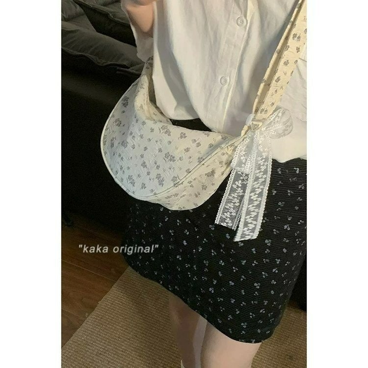 Small Floral Large Capacity Saddle Bag Women'S Summer South Korea All-Match Ins Canvas Crossbody Bag Underarm Bag - Image 4