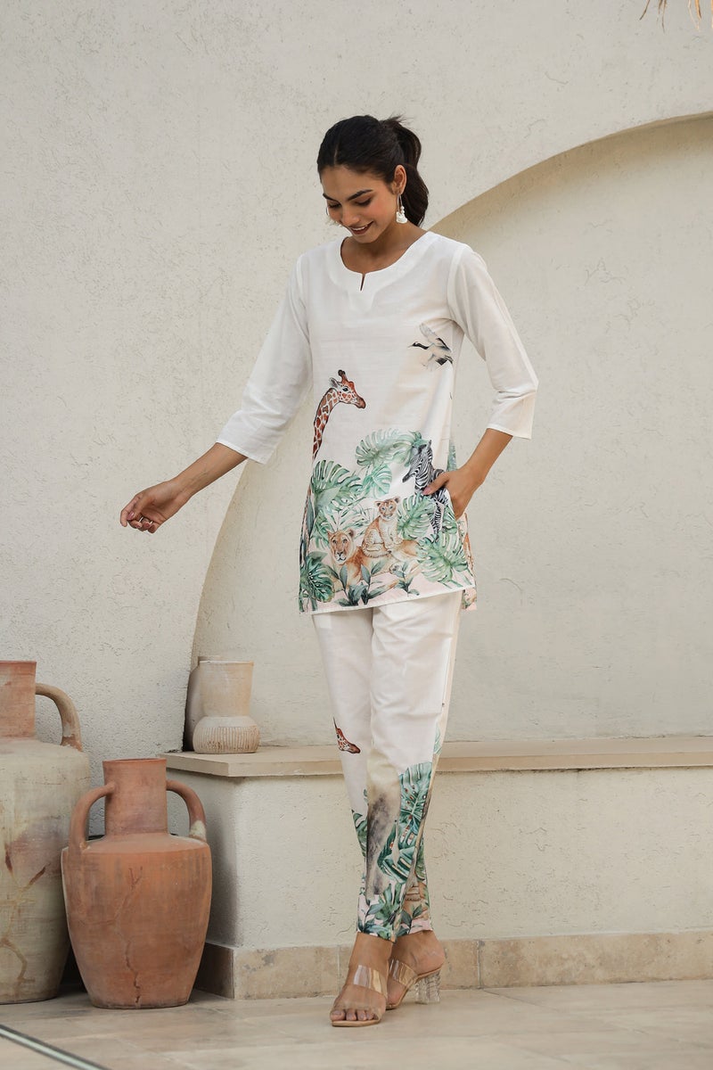 Label Flavia طقم أبيض مع طباعة حيوانات للنساء - Image 1