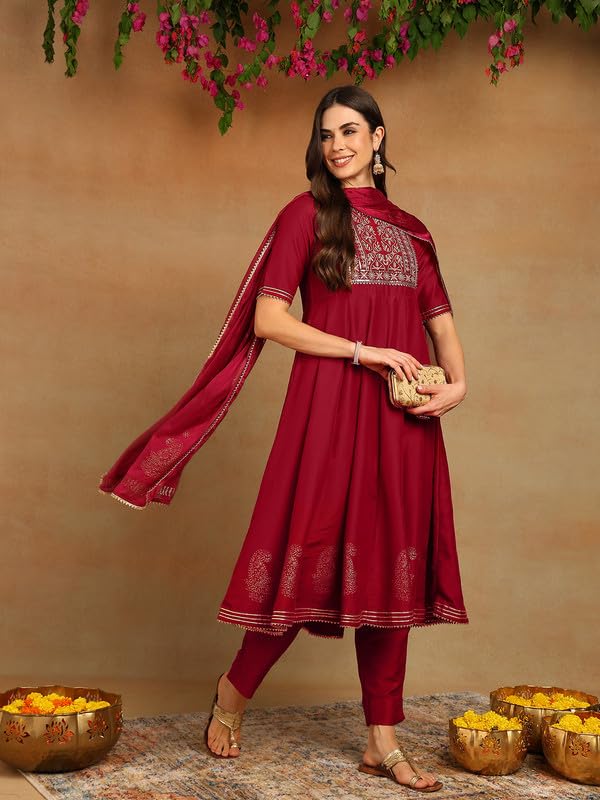 Vaamsi Women's Viscose Rayon Solid Anarkali Kurta Pant with Dupatta (VKSKD1482_M_Burgundy) - Image 3