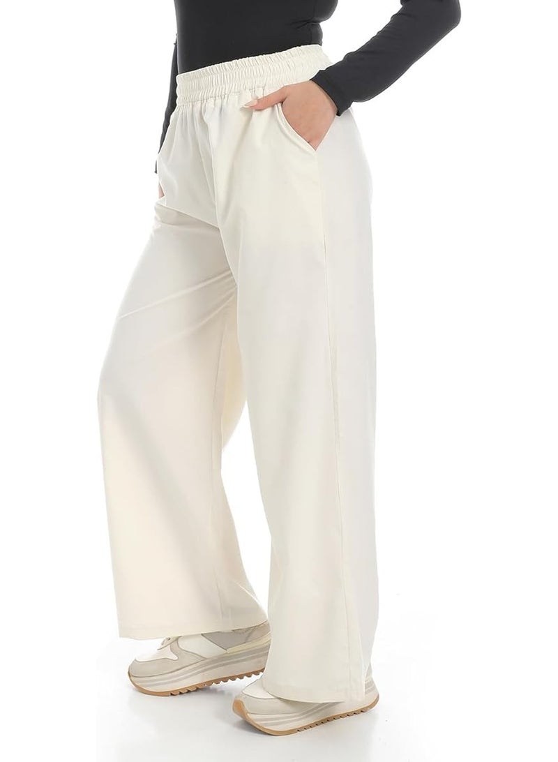 Hanady Women's wide-leg pants made of light and comfortable fabric, with a modern design for everyday use, white color - Image 3