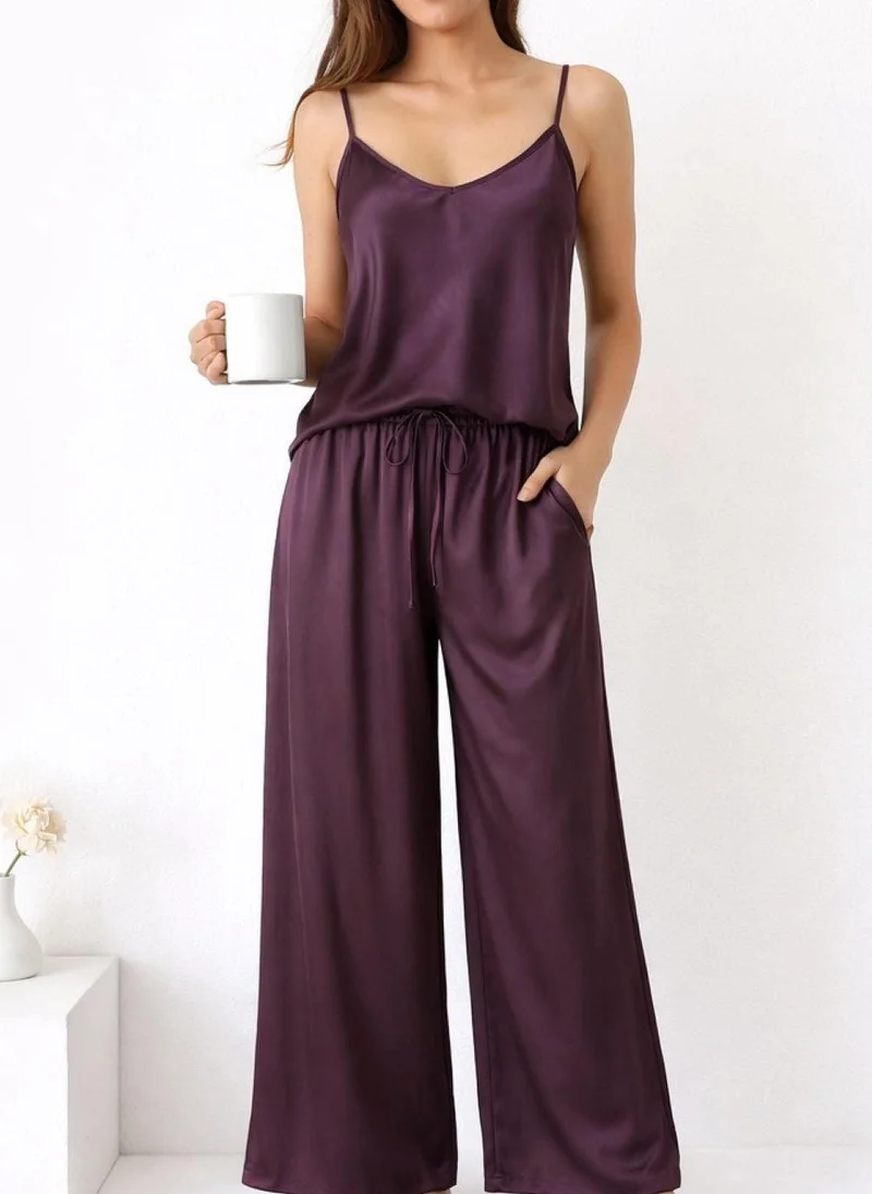 جانارا جونز Beetroot Viscose Camilla Set