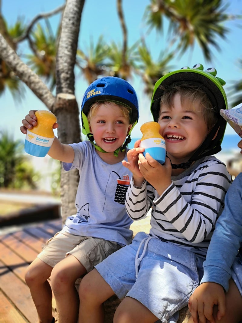 Solar Buddies Sunscreen Applicator - Green Pack of 4 - BPA-Free Refillable Roll on Sponge Sunscreen, Suncream & Lotion Applicator For Kids, Adults & Families - Holds 3.4fl oz, Perfect Size for Travel - Image 3