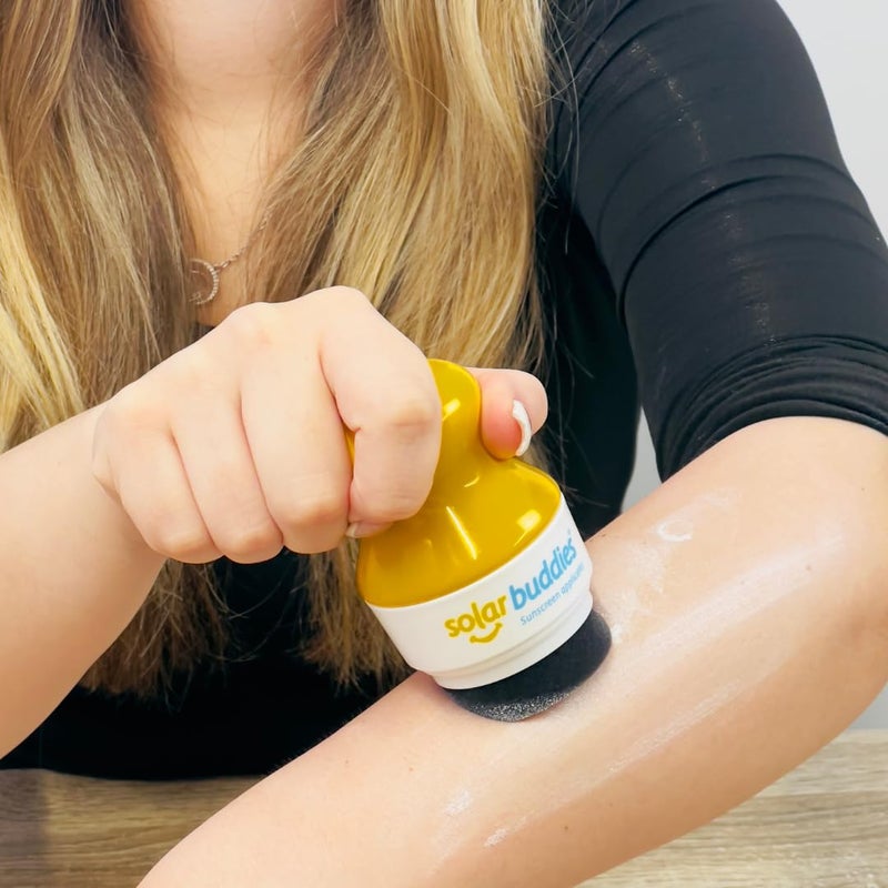 Solar Buddies Sunscreen Applicator - Green Pack of 4 - BPA-Free Refillable Roll on Sponge Sunscreen, Suncream & Lotion Applicator For Kids, Adults & Families - Holds 3.4fl oz, Perfect Size for Travel - Image 4