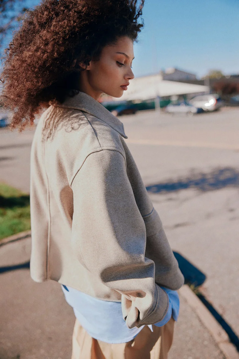 اتش اند ام Button-Front Jacket
