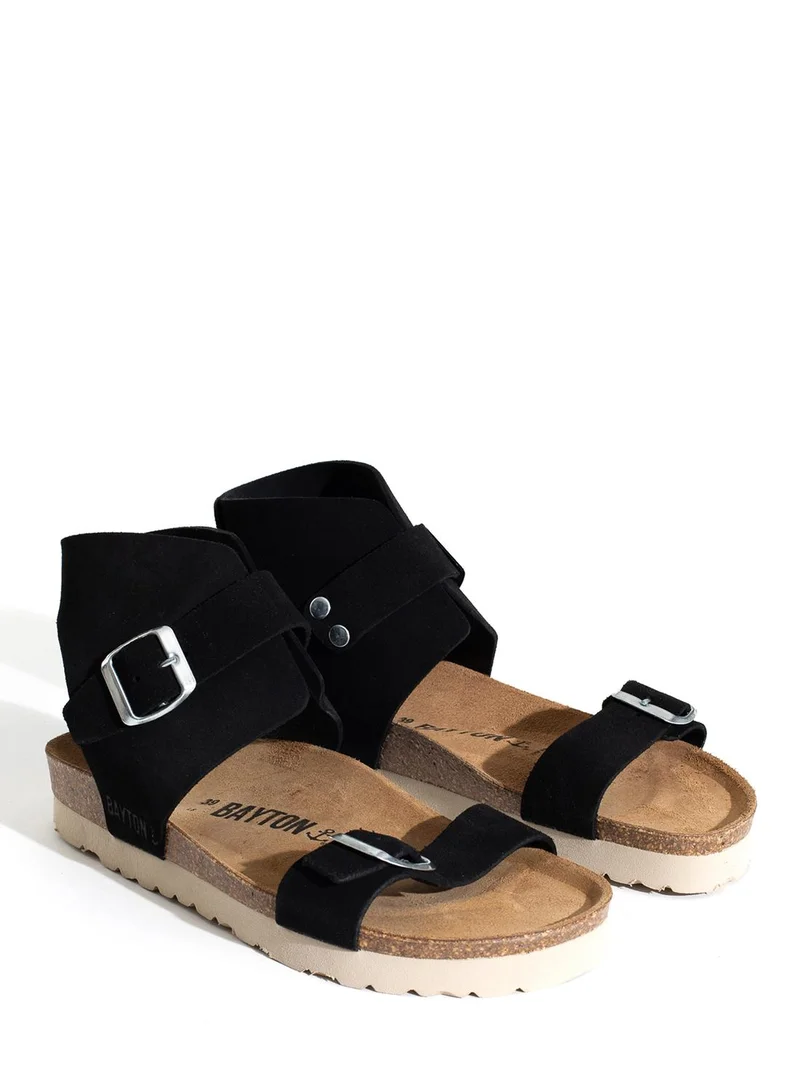 بيتون دبّو صنادل مسطحة