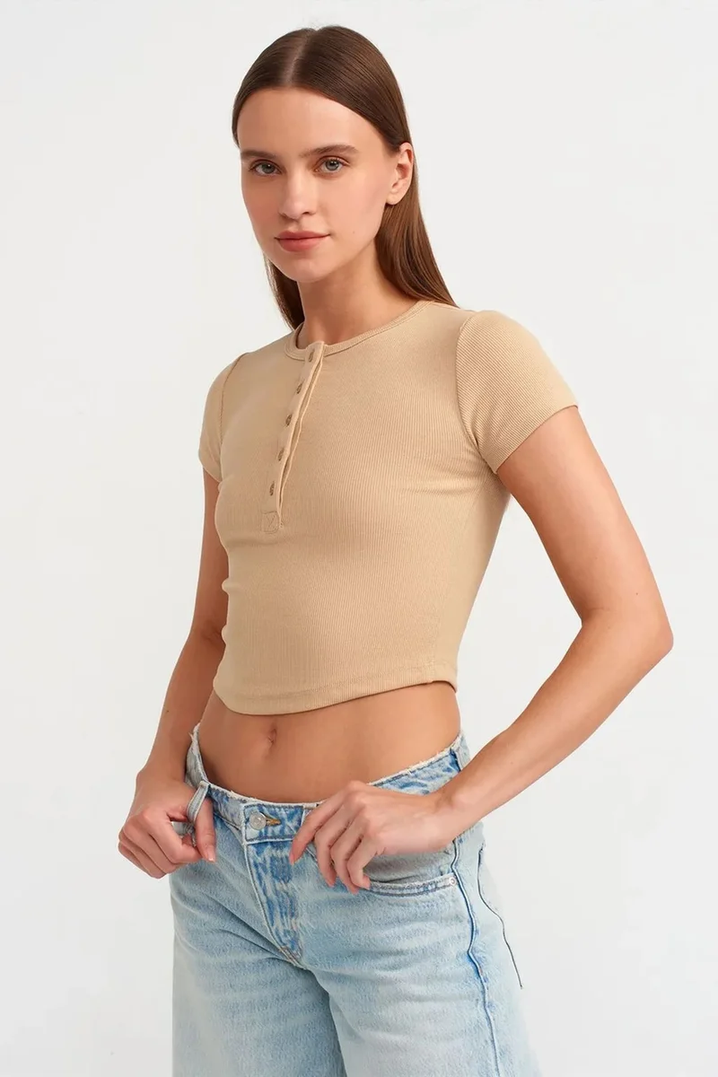 ديلفين DILVIN Women's Cropped Slim-fit Crew Neck T-shirt