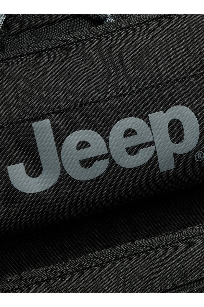 Jeep JS011B - Versatile 26L Capacity Multipurpose Backpack - Black