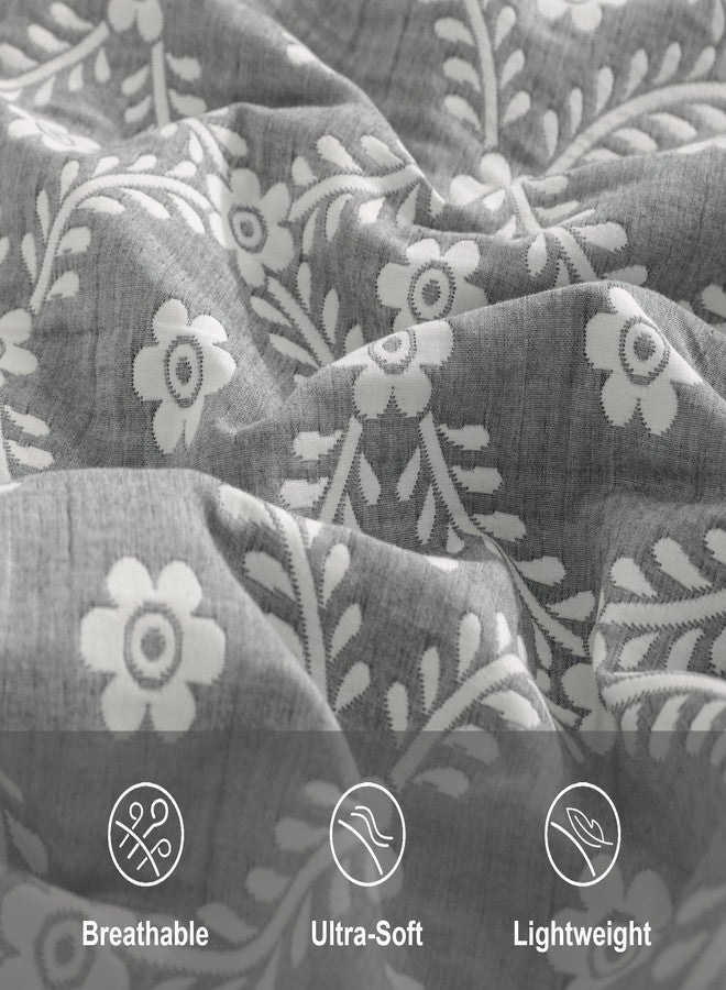 إن تي باي أغطية وسائد قطنية قياسية من NTBAY، أغطية وسائد قطنية ناعمة قابلة للتهوية بثلاث طبقات، مصبوغة بخيوط حرارية، عبوة من قطعتين، مقاس 20 × 26 بوصة، من قماش أكسفورد، بإغلاق ظرفي، لون رمادي مزخرف - Image 3