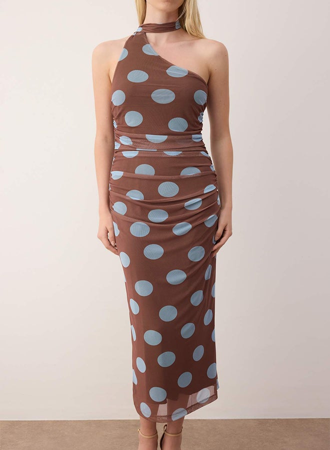trendyol Dark Brown Dress with Blue Polka Dots and Halter Detail, Midi Length, Knitted, - Image 3
