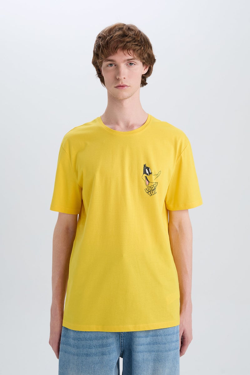 DeFacto Man Regular Fit Looney Tunes Licensed Crew Neck Printed T-Shirt - Image 1