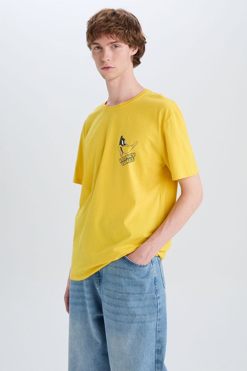 DeFacto Man Regular Fit Looney Tunes Licensed Crew Neck Printed T-Shirt - Image 5