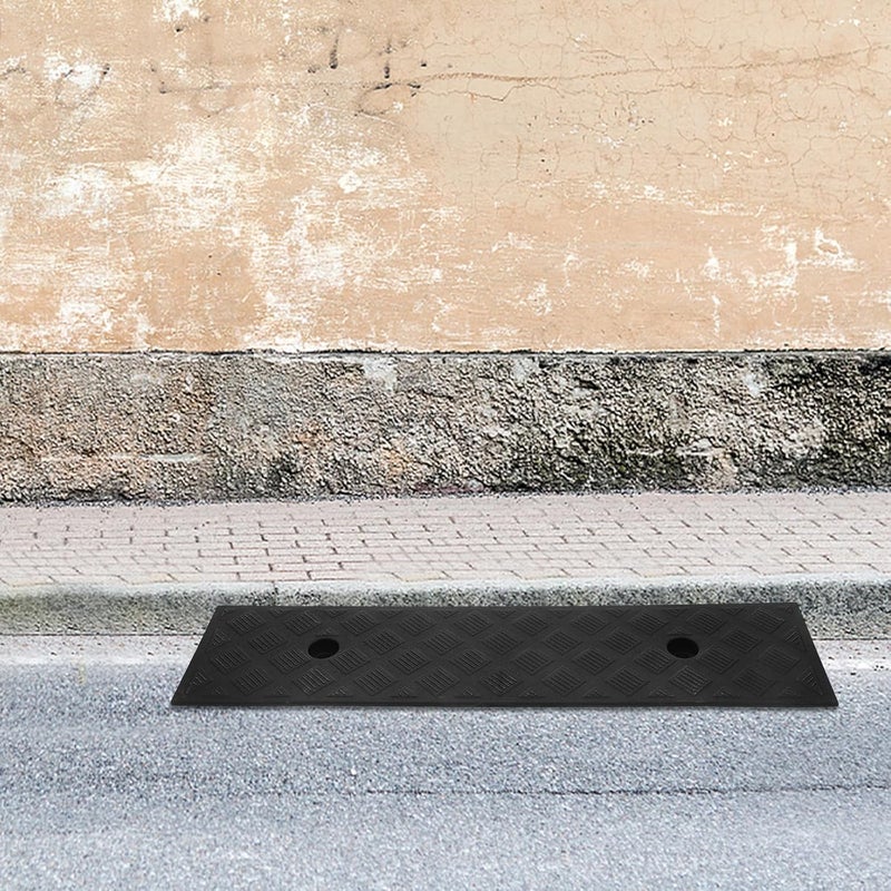 Yardwe 2pcs Rubber Threshold Curb Ramp 3Cm High Yellow and Black Wheelchair Driveway Ramp for Home Steps and Motorcycle Loading - Image 4