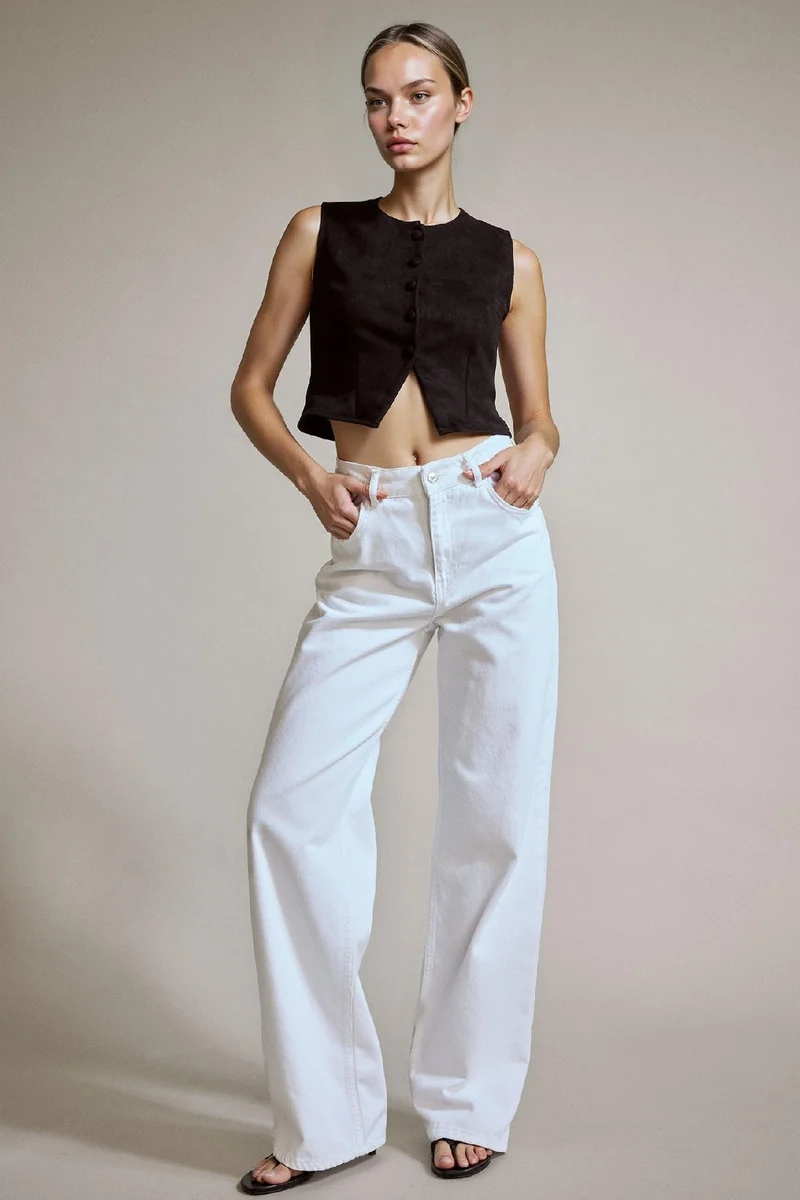 ديفاكتو Crop Suede Vest