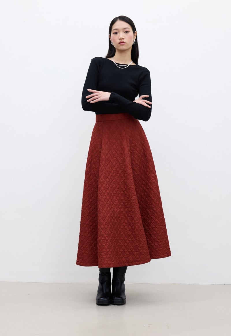 Manuka Quilted Wide Erek Claret Red  - Image 4