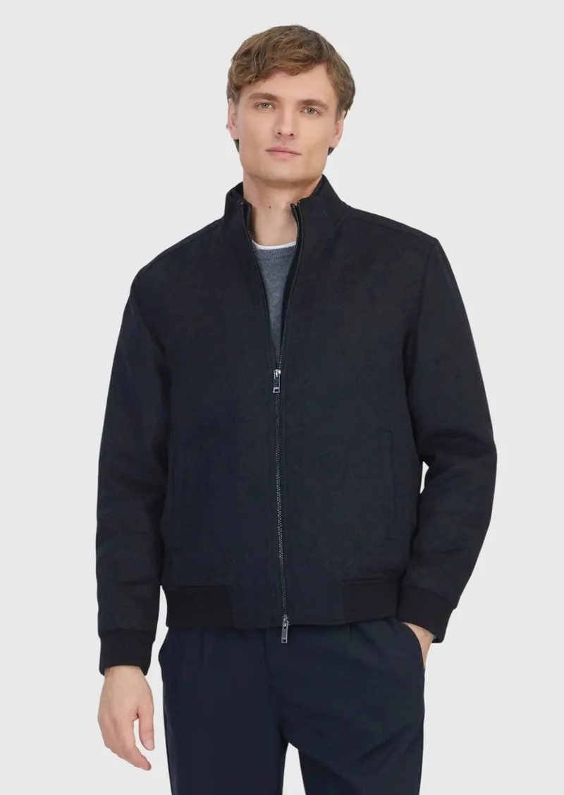 رامسي معطف أسود بياقة عالية وقصة عادية من قماش منسوج