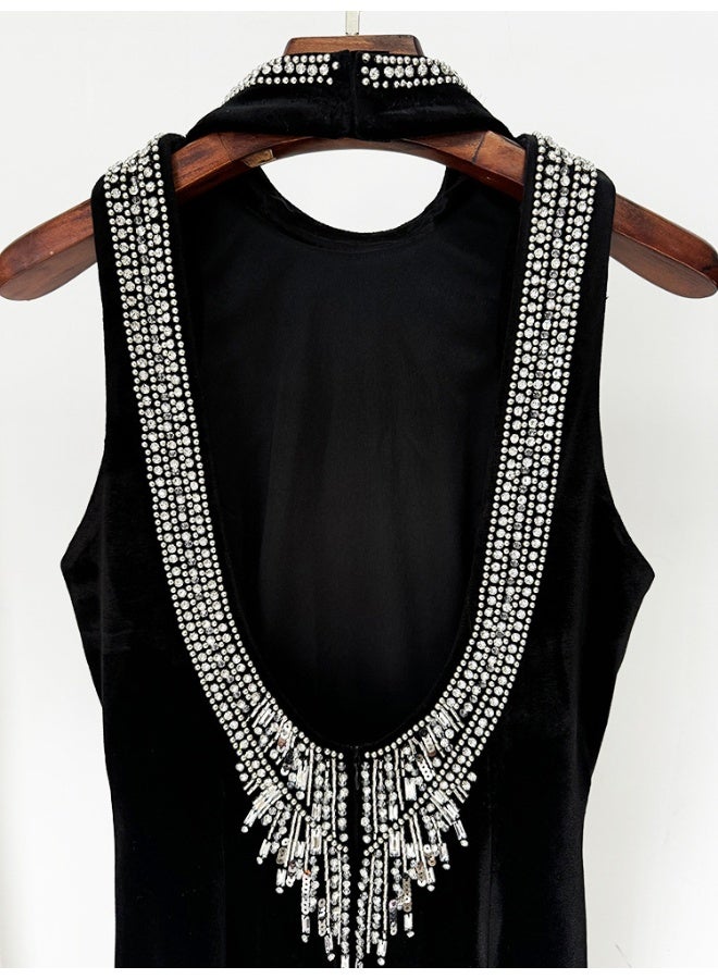 Madam Uniq Embellished Velvet Column Dress - Image 5