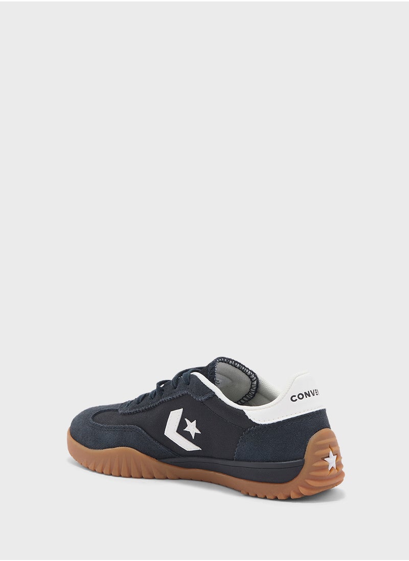 CONVERSE - Run Star Trainer - Image 1