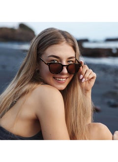 FEISEDY Classic Polarized Sunglasses Retro Round Sunglasses For Women Men Trendy Shades B0002  - Image 3