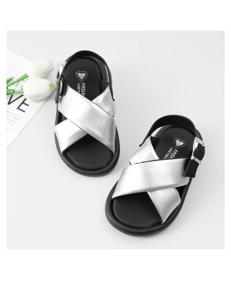 مارك وميا صنادل مارك وميا بإبزيم فضي