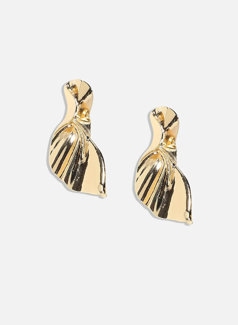 سوهي قرط أذن غربي صناعي متدلٍ