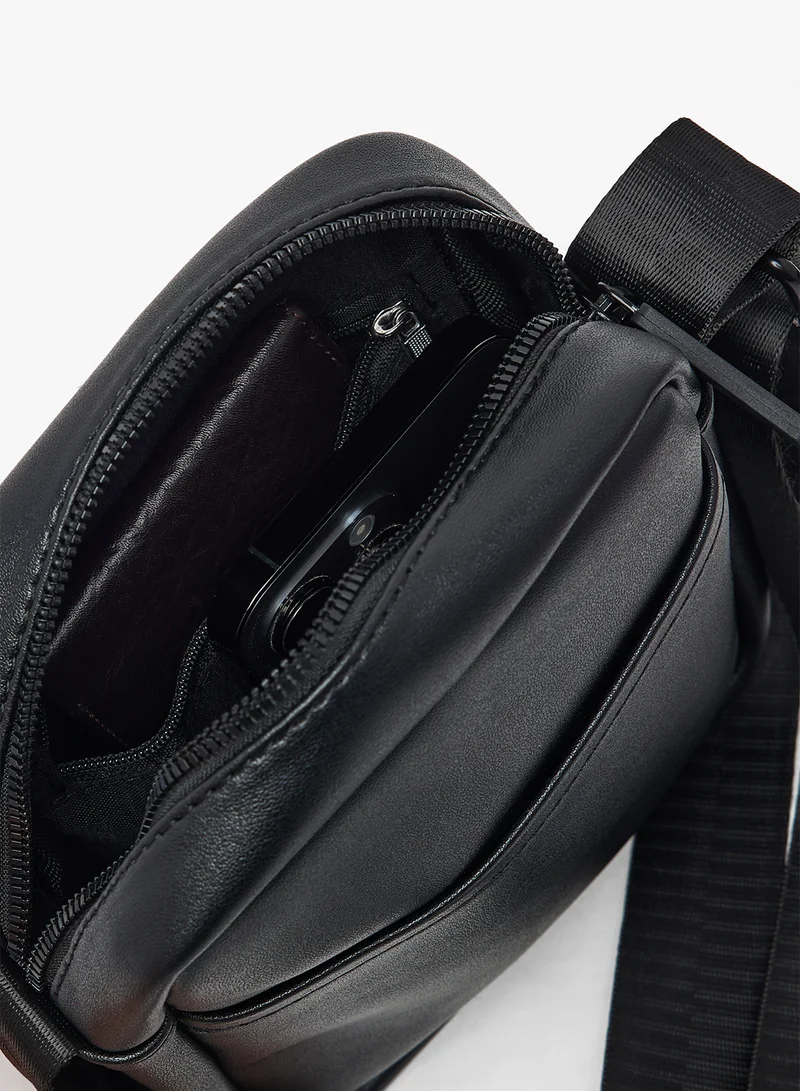 Robert Wood Casual Mini Crossbody Messenger Bag
