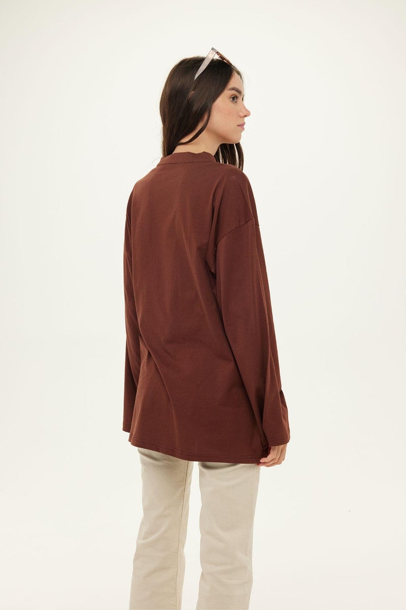 Manuka Wide Sleeve Oversized Chocolate  - Image 4