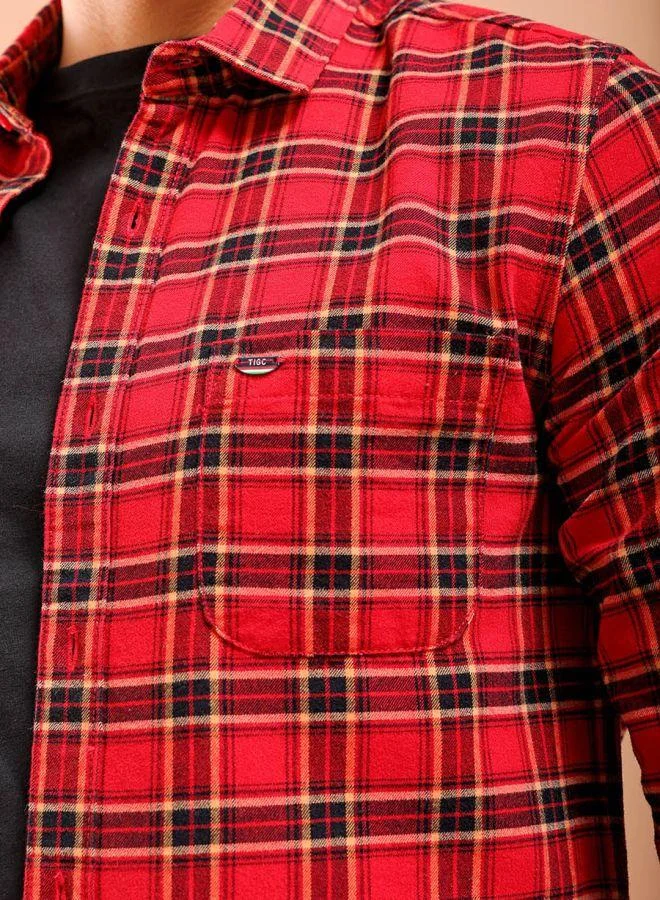 The Indian Garage Co Men Slim Fit Checkered Full Sleeves Cutaway Collar Casual Shirt