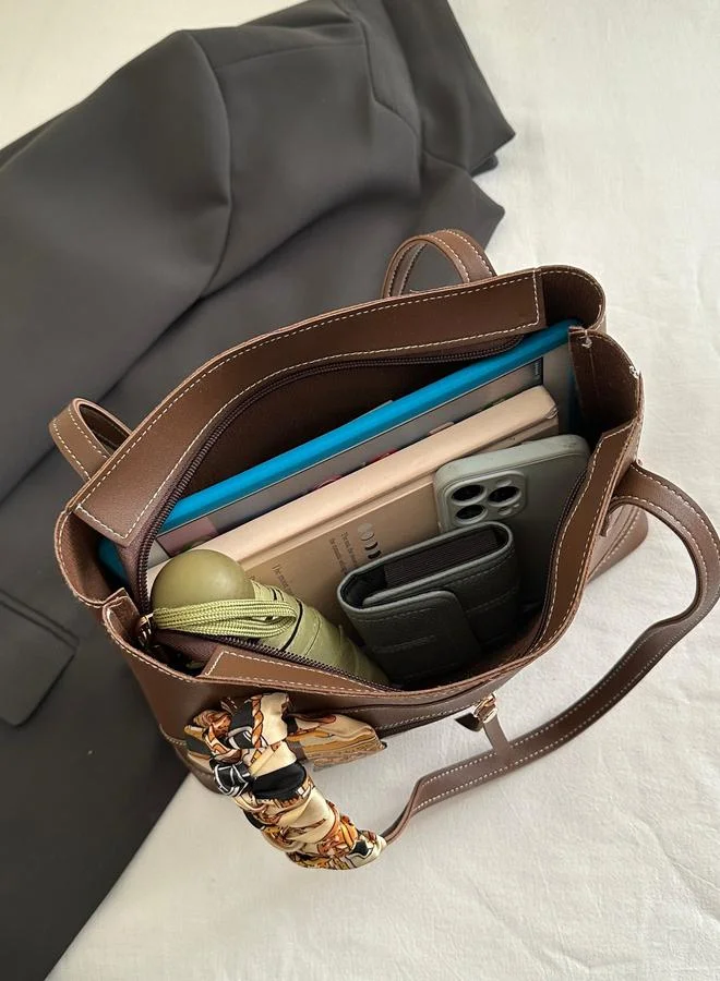 تايك تو Paneled Zip Detail Shoulder Bag