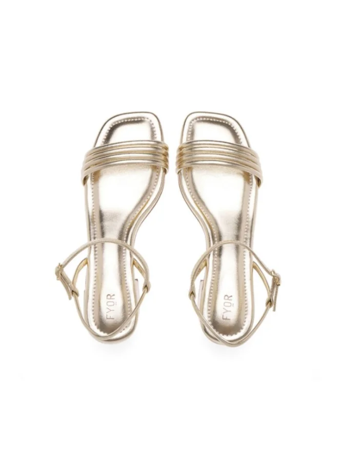 فايور Evening Glossy Mule