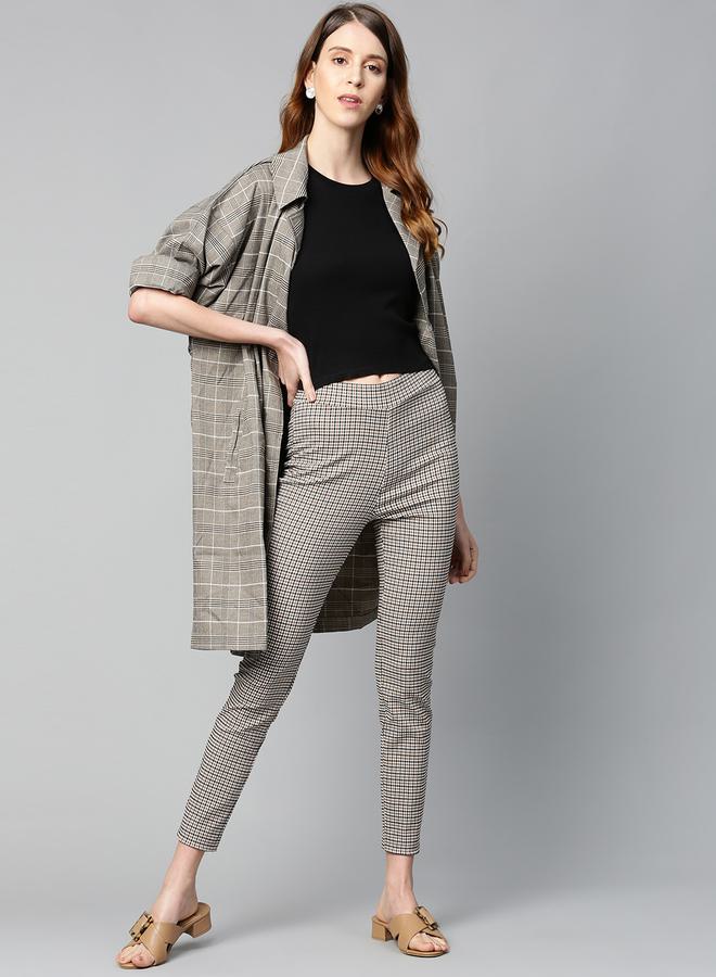 ساسافراس بلوزة قصيرة بتفاصيل مضلعة وياقة دائرية - Image 4