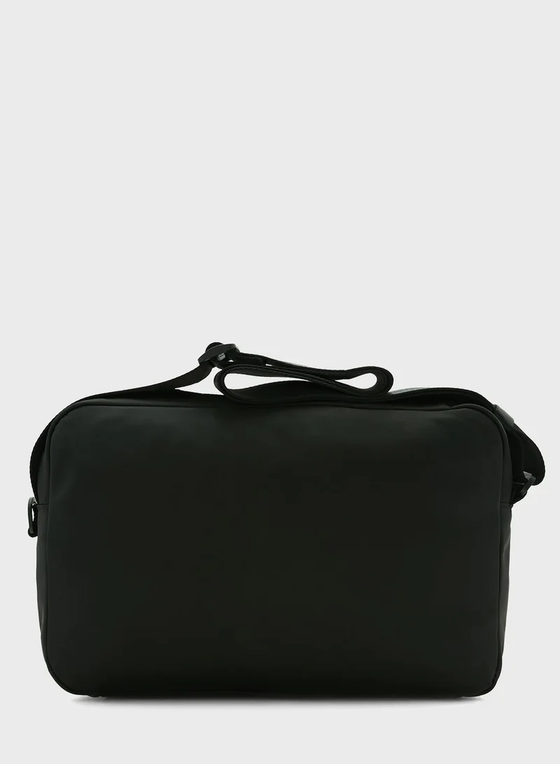 HUGO Essential Messenger Bag