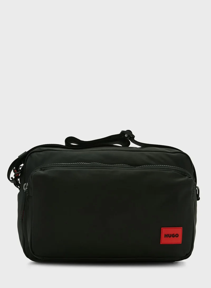HUGO Essential Messenger Bag