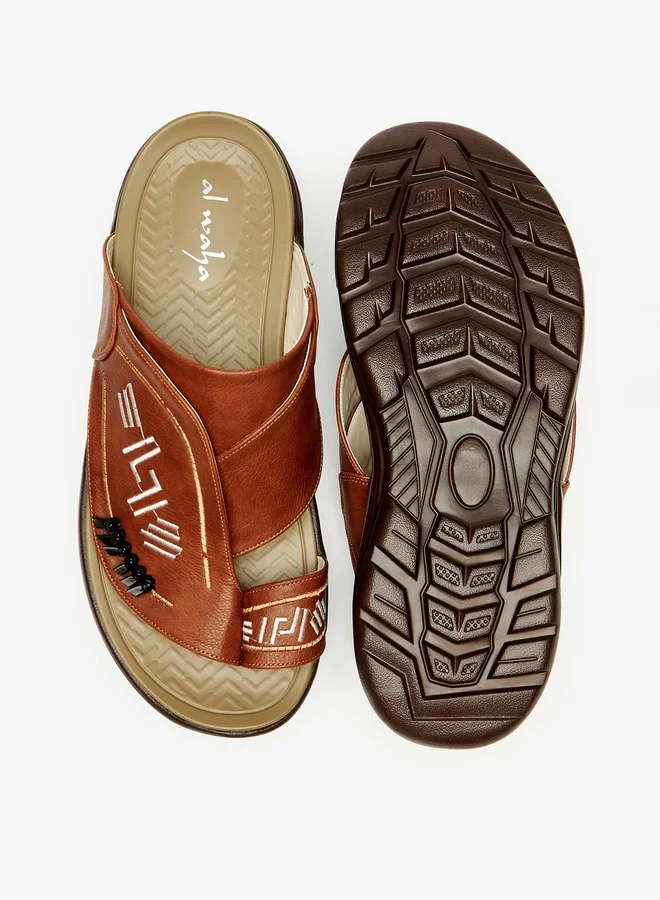 الواحة Men Embroidered Slip-On Arabic Sandals with Toe Loop