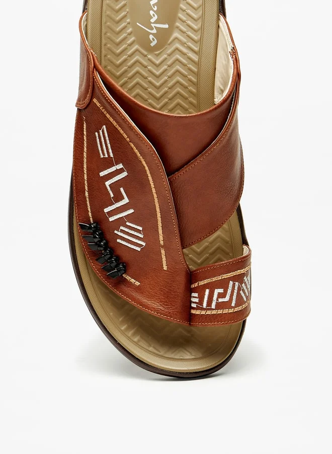 الواحة Men Embroidered Slip-On Arabic Sandals with Toe Loop