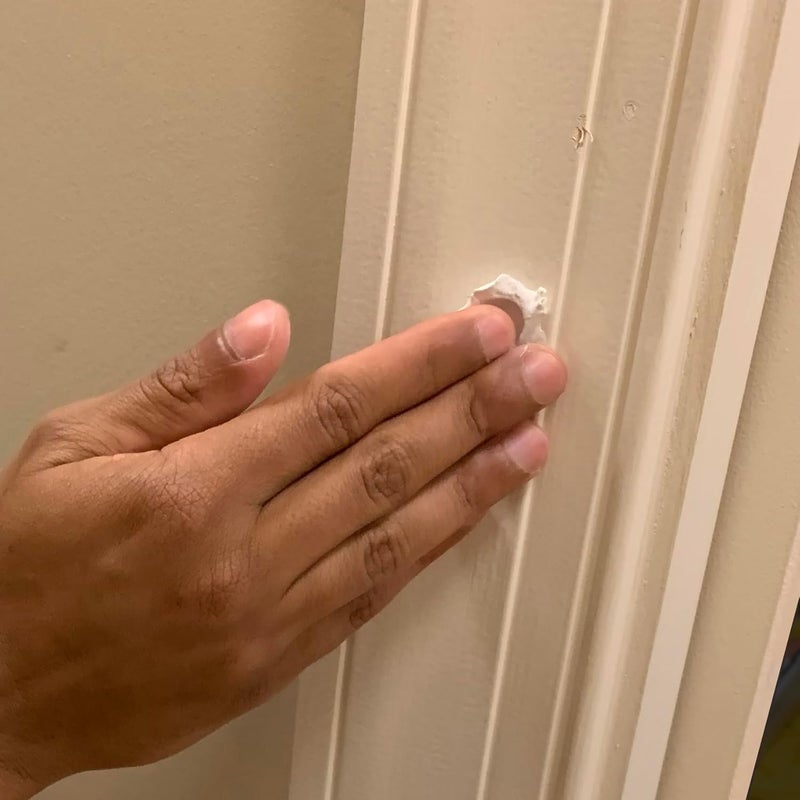 DAP Painter's Putty '53' - 16 oz White Interior/Exterior Putty for Nail Holes and Cracks - Image 5