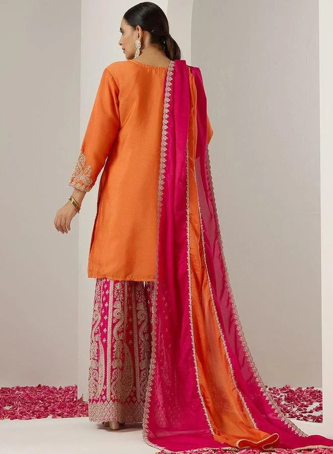 ISHIN Ishin Orange Cotton Kurta with Pants and Dupatta Set