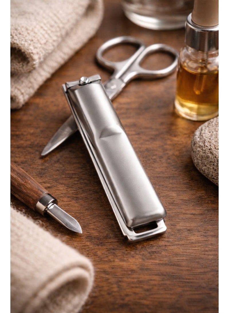 قصافة أظافر بتصميم احترافي من الفولاذ المقاوم للصدأ اليدين والقدمين، مناسبة للرجال والنساء للاستخدام المنزلي اليومي (فضي) - Image 3