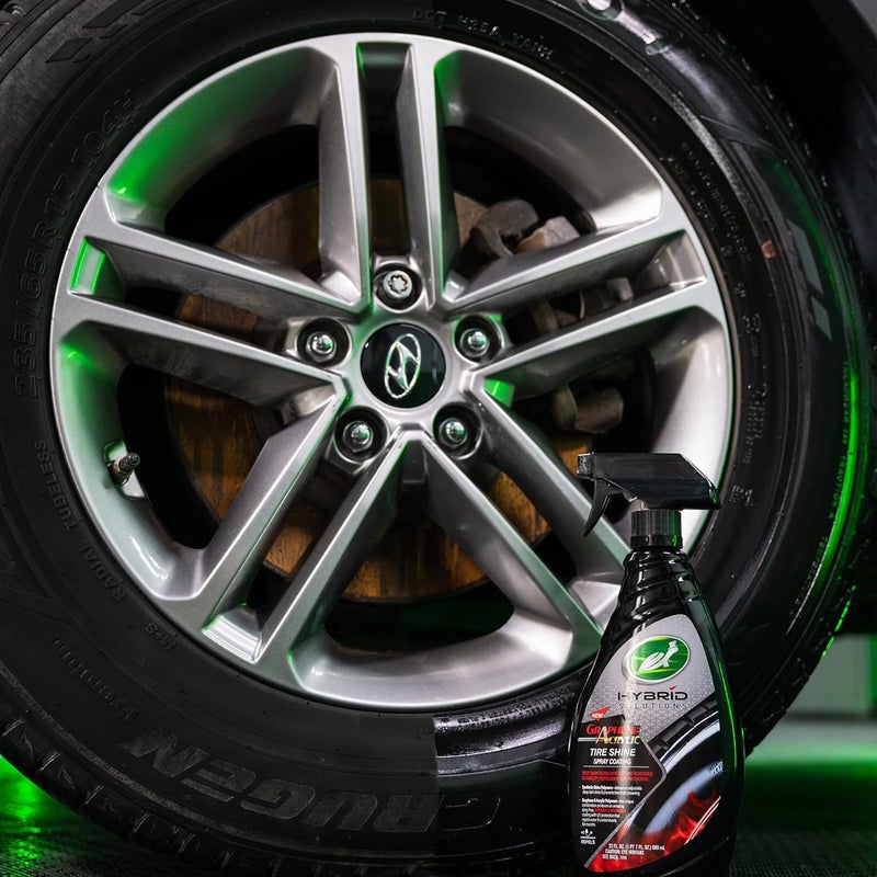 TurtleWax Turtle Wax Hybrid Solutions Graphene Acrylic Tyre Shine Spray Coating, 680ml, Pack of 1, No Sling Tyre Dressing for a Long Lasting Deep, Black, Wet Look Shine, UV protection & Dirt Repellant - Image 5