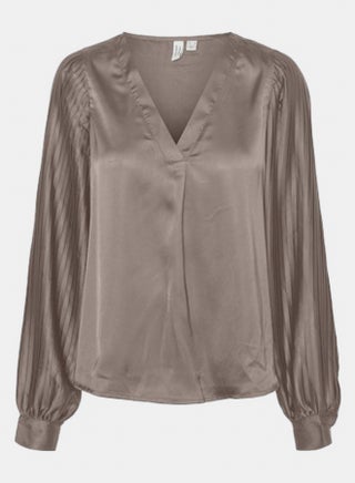 VERO MODA Womens Tara Longsleeve V-Neck Top - pzsku/Z10261229788CC02B5290Z/45/1741083301/9dbdf217-fde2-4653-95eb-cd471f11c377