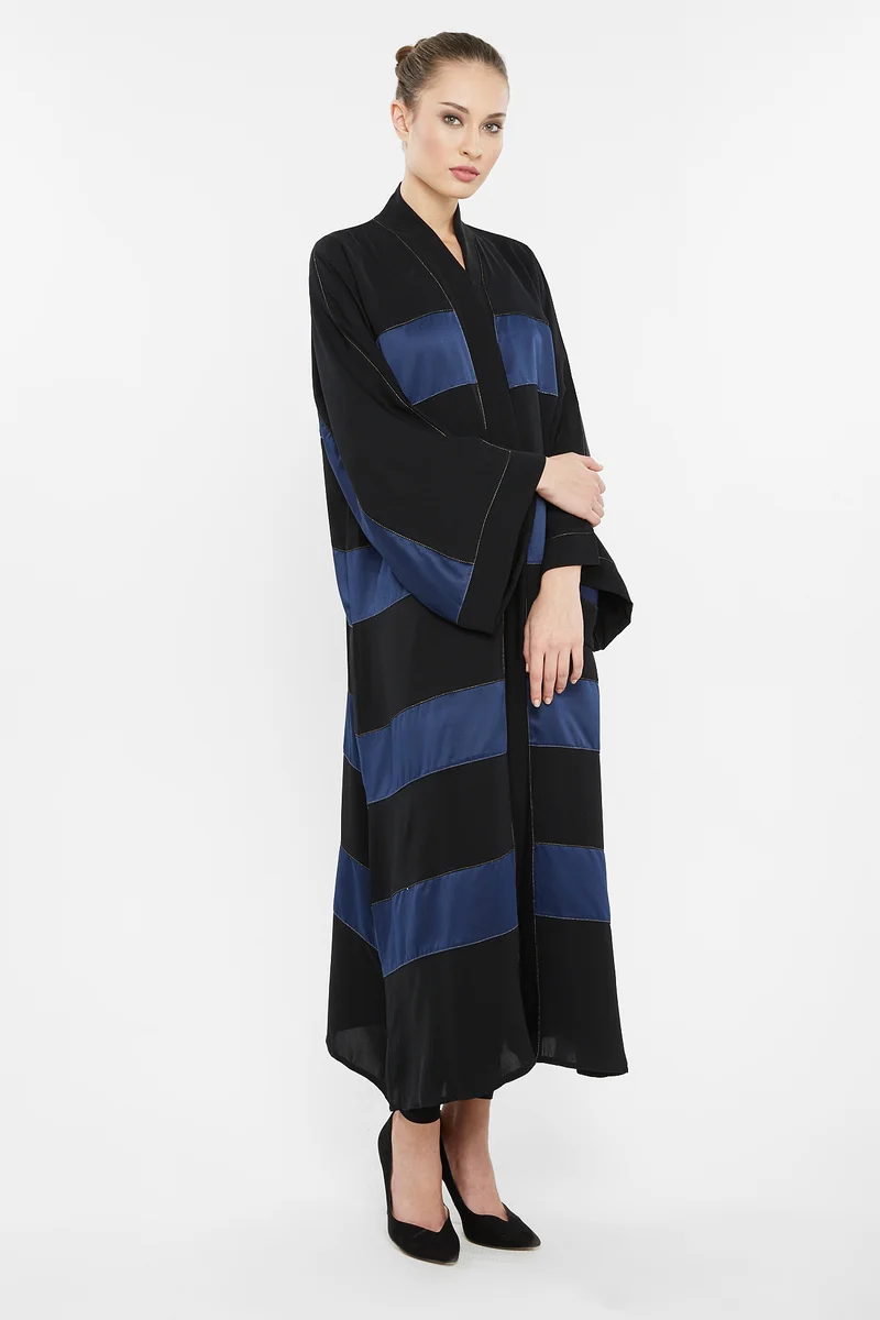 النخبة A casual abaya with navy blue striped detailing-AJ145A