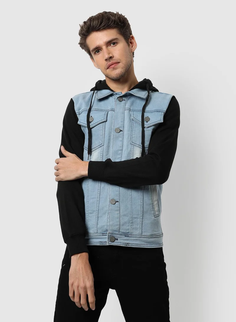 Campus Sutra Men's Blue & Black Light-Wash Denim Jacket With Sweatshirt Sleeve For Casual Wear | Hooded Neck | Long Sleeve | Button Closure | Cotton Jacket Crafted With Comfort Fit For Everyday Wear