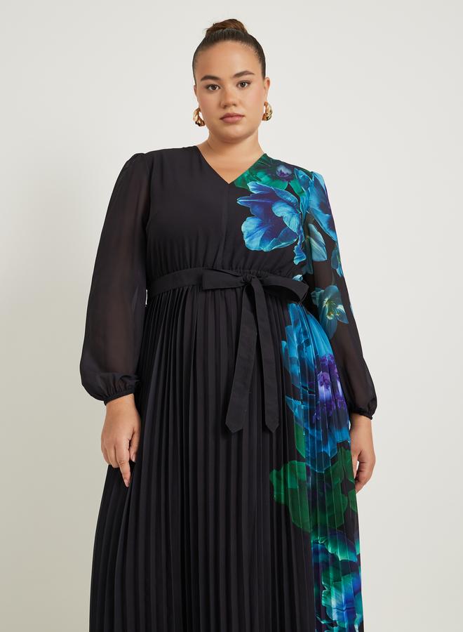 Styli Floral Pleated Maxi Dress  - Image 3