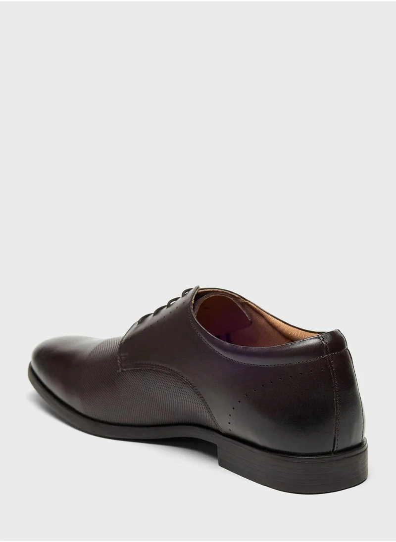 ال بي ال من شو اكسبرس Pointed Toe Formal Lace Up Shoes