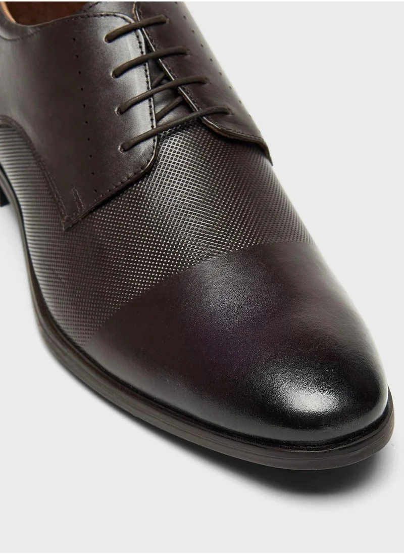 ال بي ال من شو اكسبرس Pointed Toe Formal Lace Up Shoes